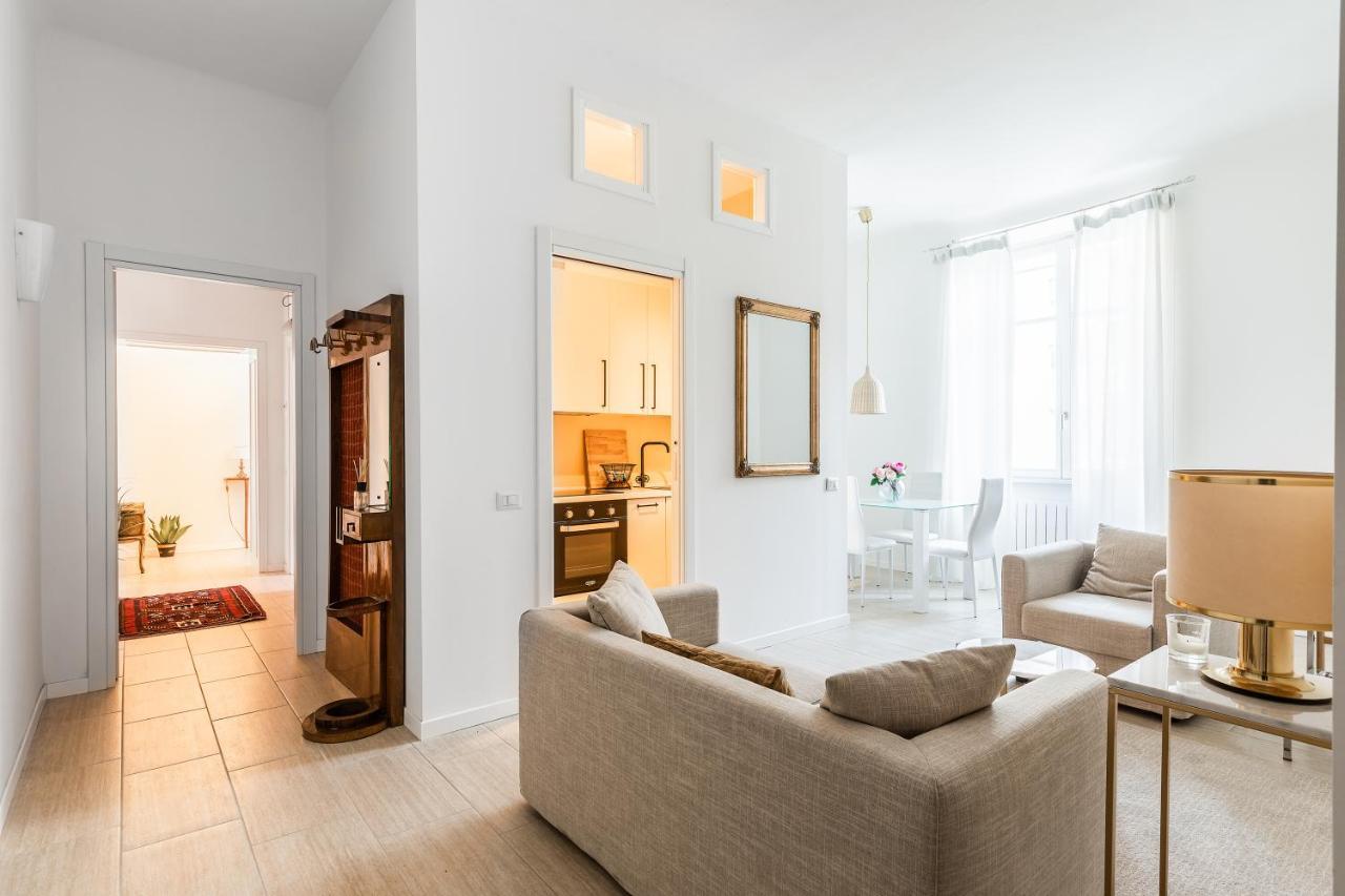 West Park Suite With Parking By Holiday Solutions Комо Экстерьер фото
