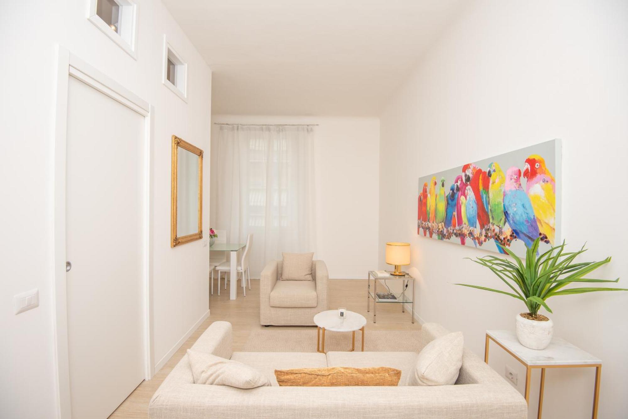 West Park Suite With Parking By Holiday Solutions Комо Экстерьер фото